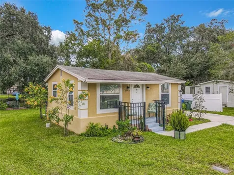 615 N Emory Avenue Kissimmee FL 34741