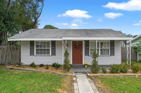 1153 54th Avenue N St Petersburg FL 33703