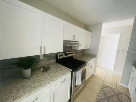 1704 Green Ridge Road Tampa FL 33619
