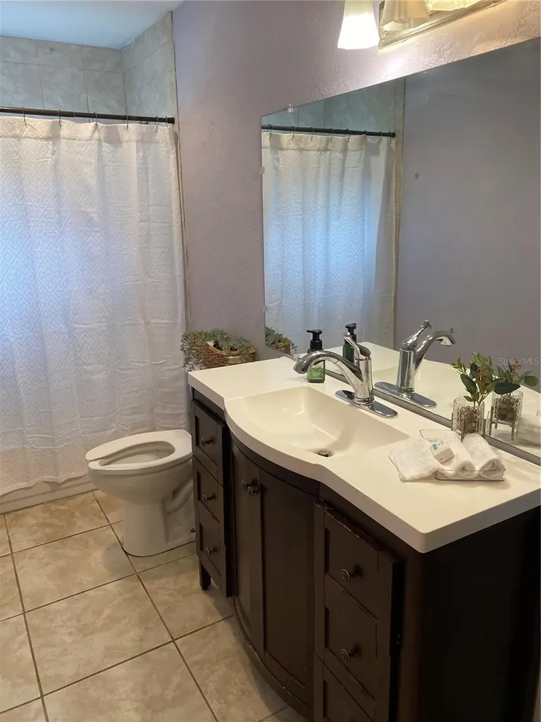 1023 W Gore Street W Orlando FL 32805