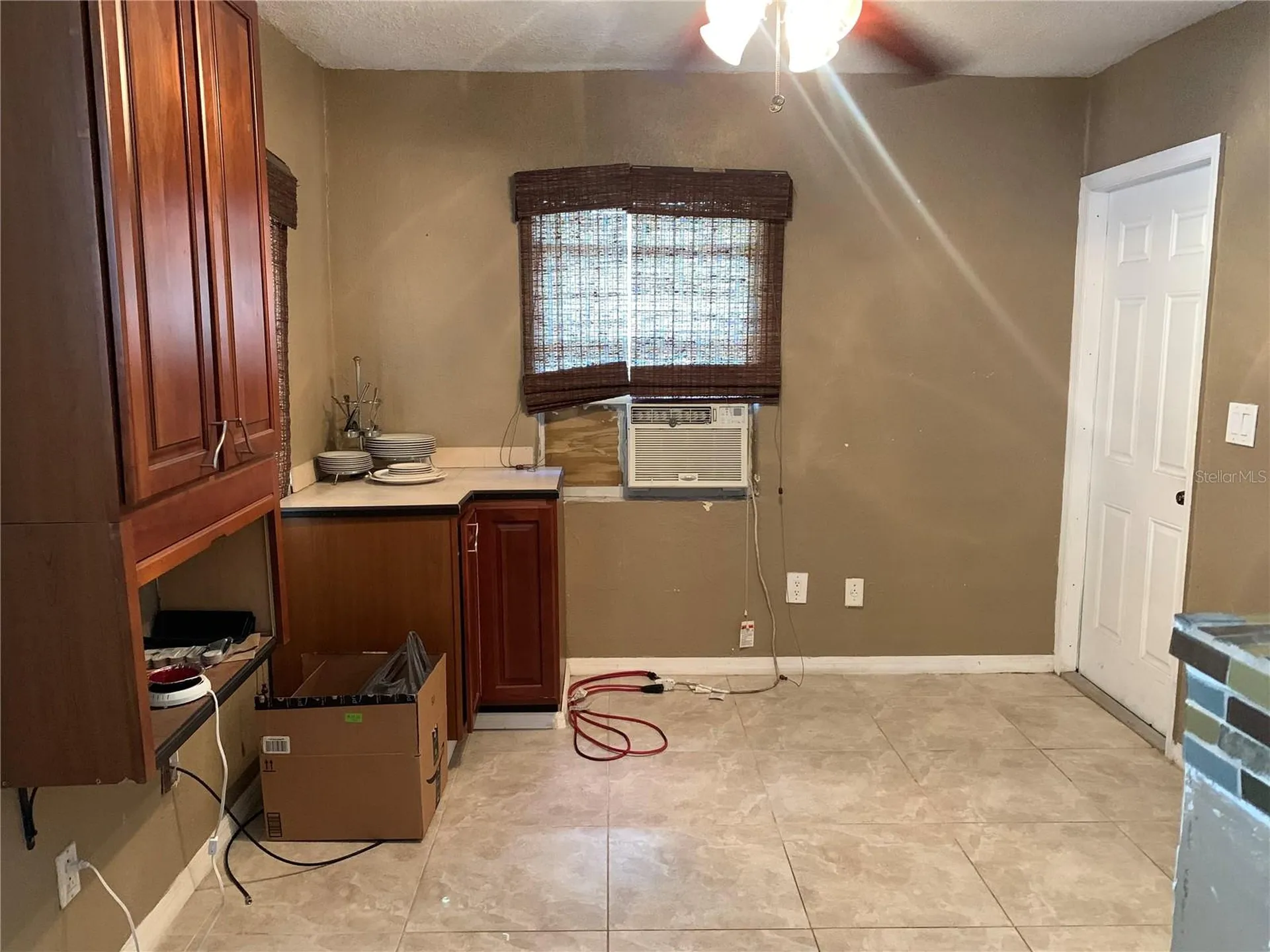 1023 W Gore Street W Orlando FL 32805