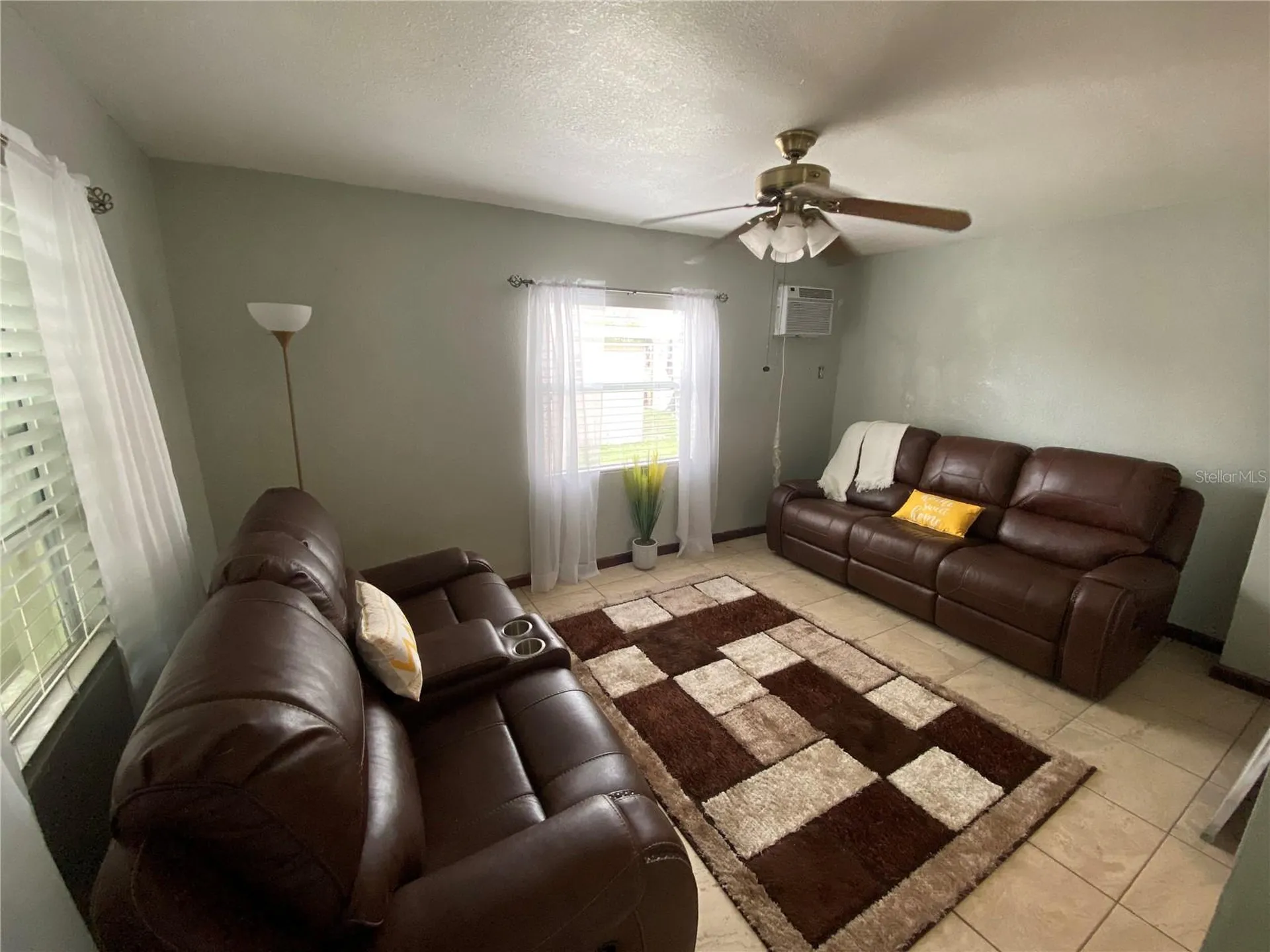 1023 W Gore Street W Orlando FL 32805