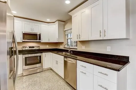 4438 W Varn Avenue Tampa FL 33616