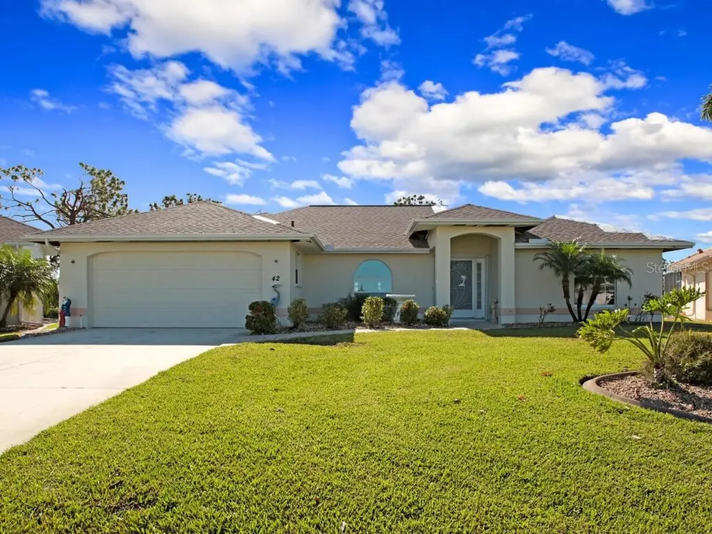 42 Sportsman Court Rotonda West FL 33947