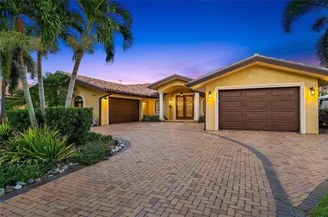 1931 Kentucky Avenue NE St Petersburg FL 33703