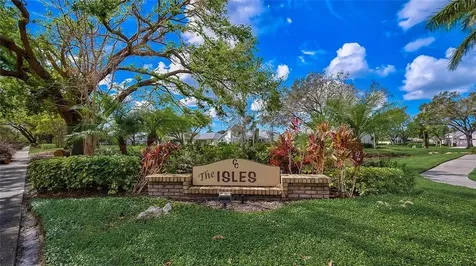 415 Bermuda Isles Circle Venice FL 34292