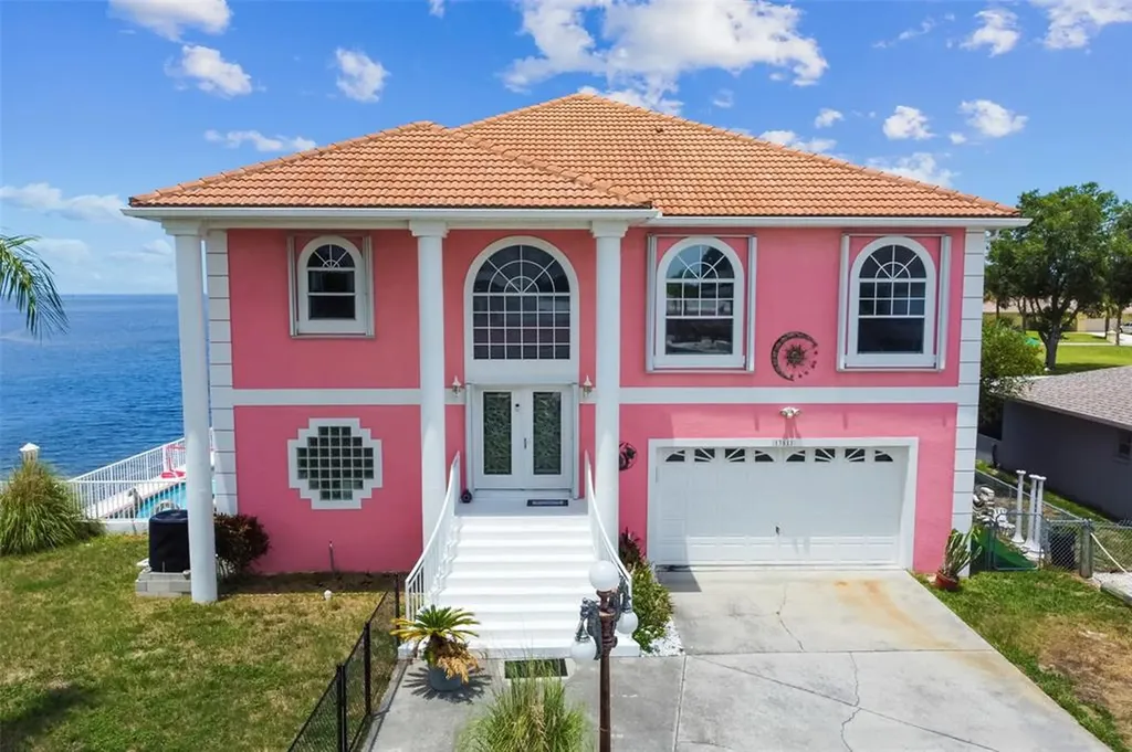 13511 Stacey Drive Hudson FL 34667