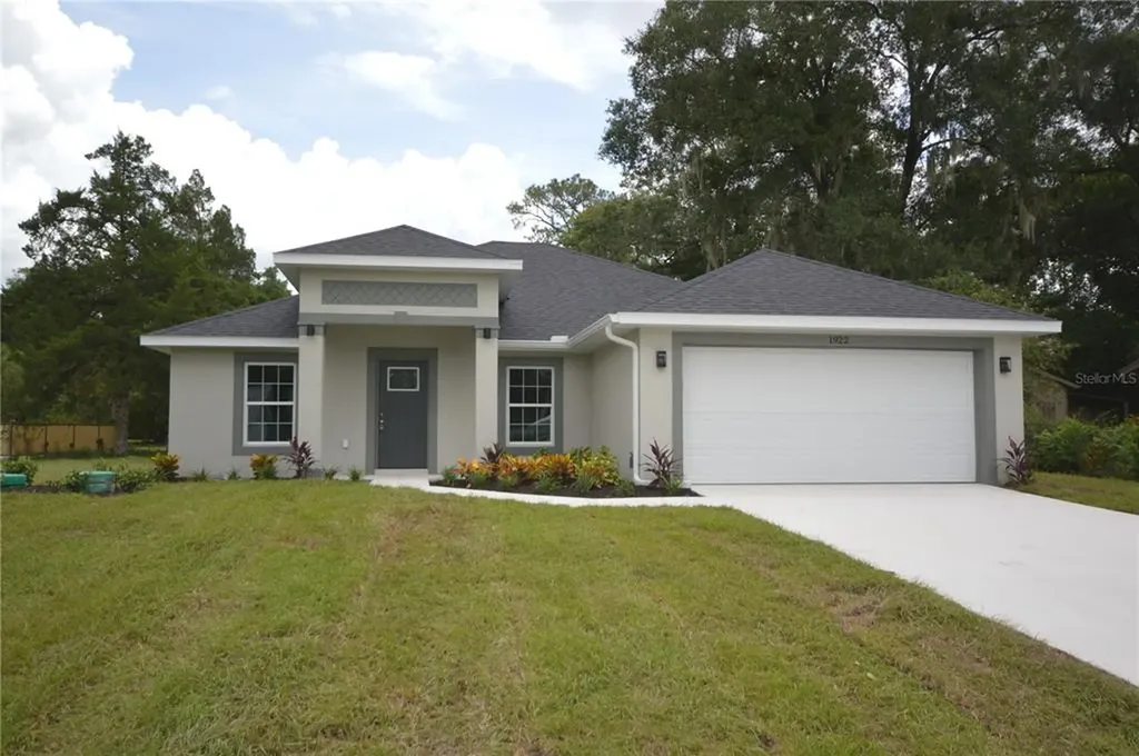 1922 Almond Street Orange City FL 32763
