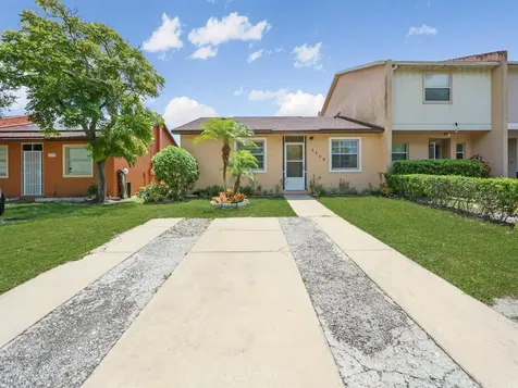 2509 Rio Pinar Lakes Boulevard Orlando FL 32822