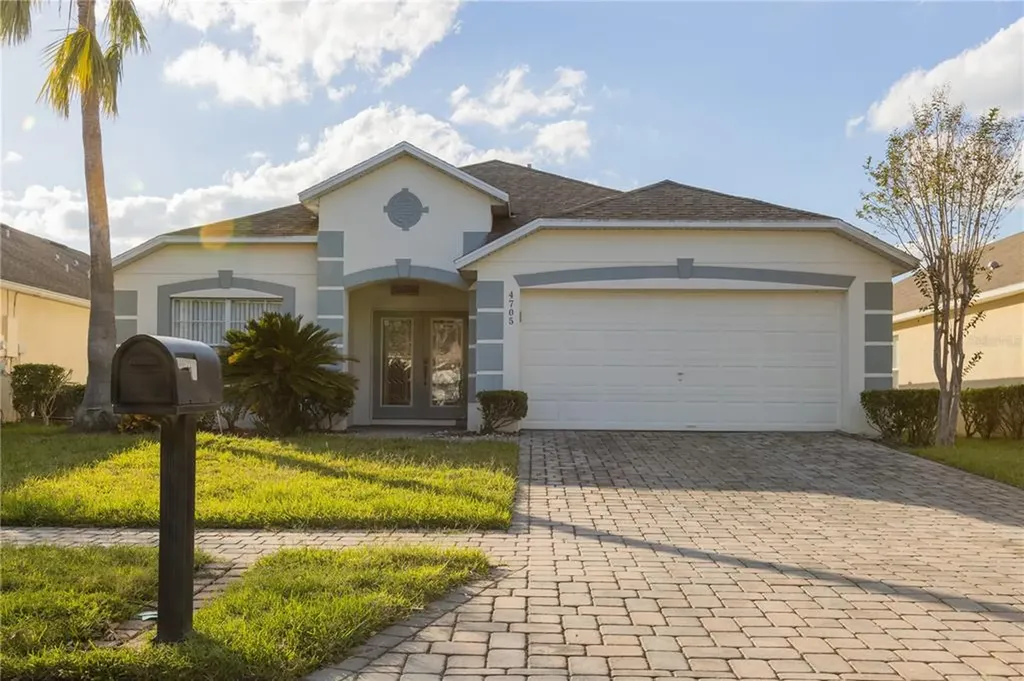 4705 Cumbrian Lakes Drive Kissimmee FL 34746