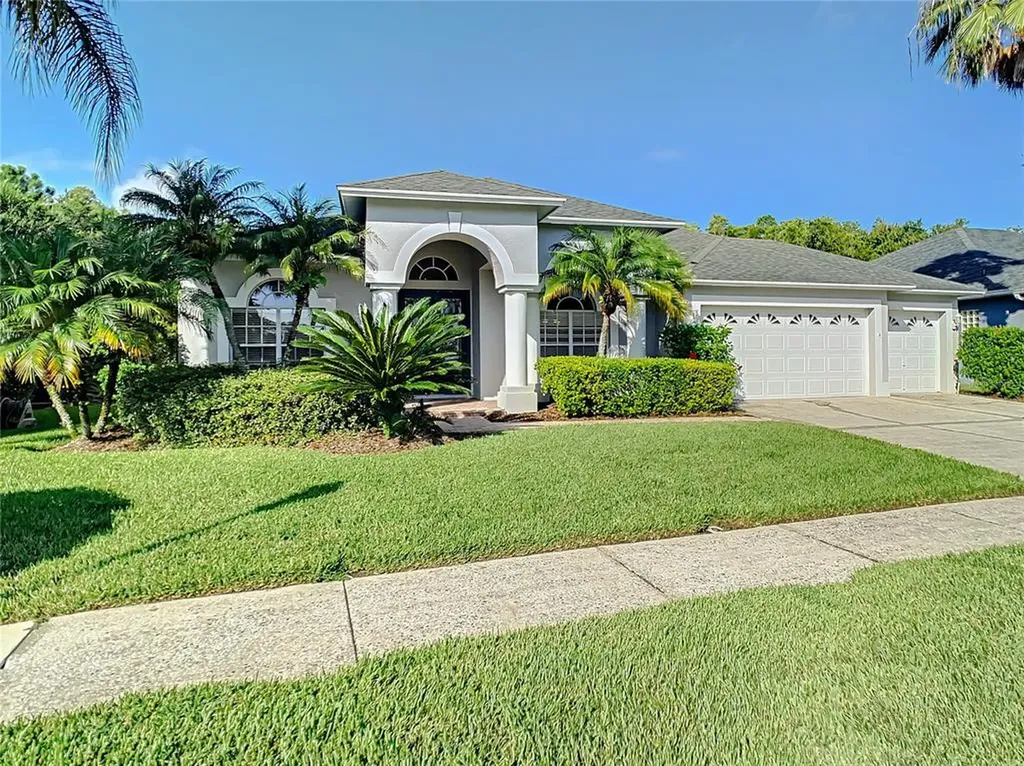10017 Kingshyre Way Tampa FL 33647