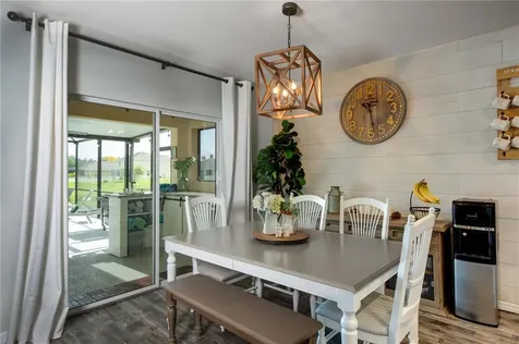 5708 71st Street E Palmetto FL 34221