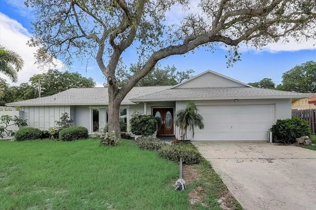 14421 102nd Avenue Largo FL 33774