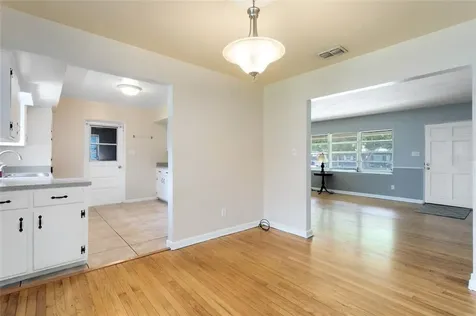 836 Baltimore Drive Orlando FL 32810