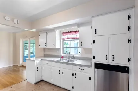 836 Baltimore Drive Orlando FL 32810