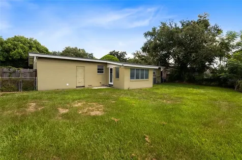836 Baltimore Drive Orlando FL 32810