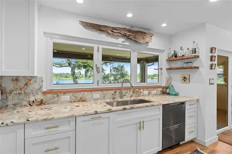 790 Anderson Drive Tavares FL 32778