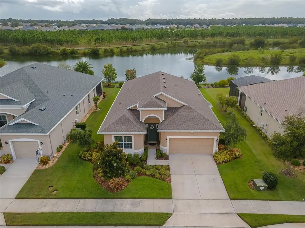 8716 Bridgeport Bay Circle Mount Dora FL 32757