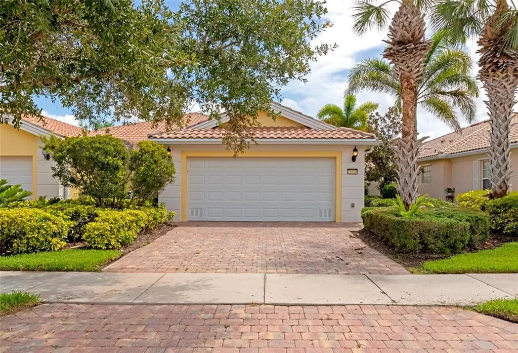11628 Garessio Lane Sarasota FL 34238