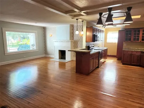 1203 E Idlewild Avenue Tampa FL 33604