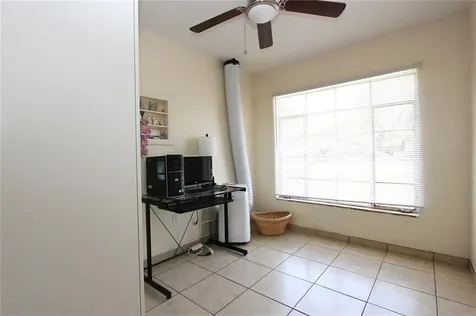 5359 Angus Avenue Orlando FL 32810