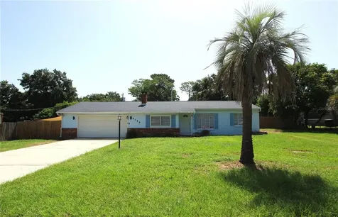 5359 Angus Avenue Orlando FL 32810