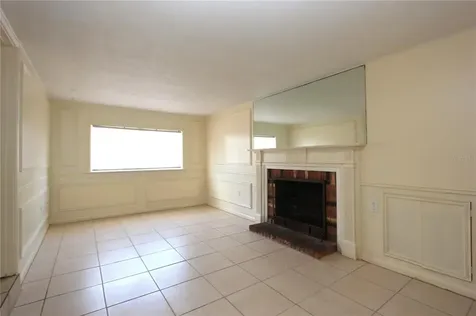 5359 Angus Avenue Orlando FL 32810
