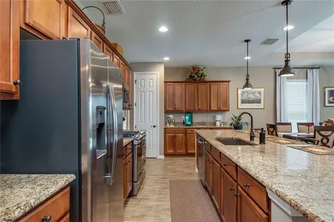 5565 NW 40th Loop Ocala FL 34482