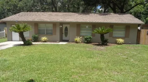 713 Monroe Avenue Apopka FL 32703
