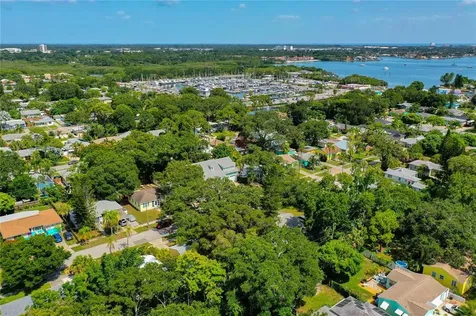 2805 48th Street S Gulfport FL 33711