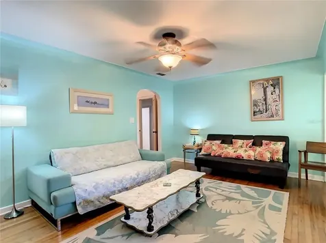 2805 48th Street S Gulfport FL 33711