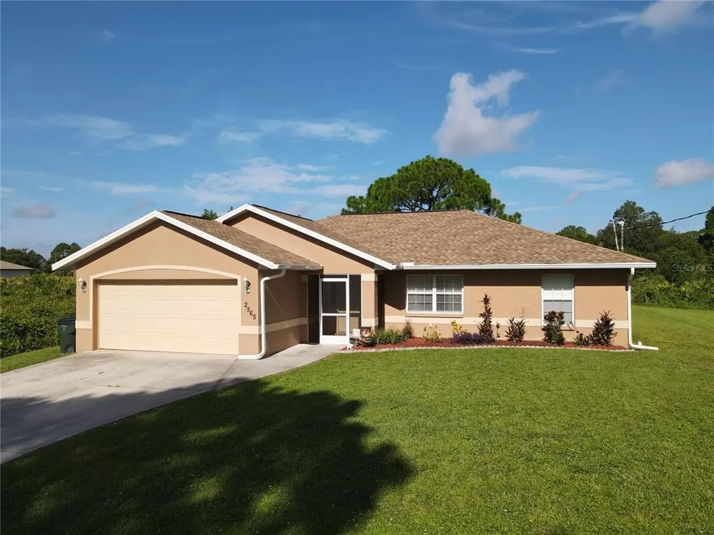 2565 Clovelon Street North Port FL 34291