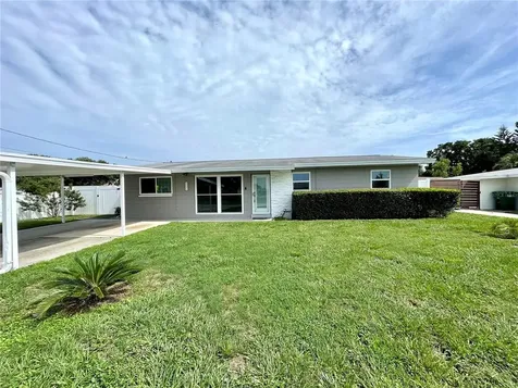 4715 W Montgomery Avenue Tampa FL 33616
