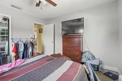 2908 N 17th Street Tampa FL 33605