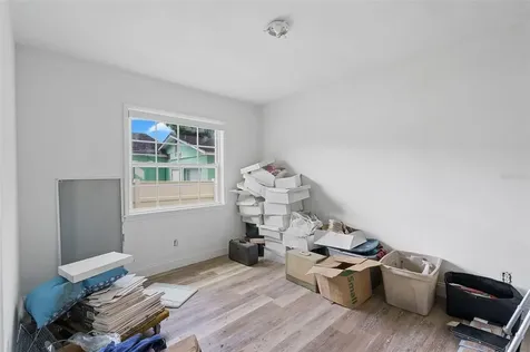 2908 N 17th Street Tampa FL 33605