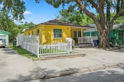 2908 N 17th Street Tampa FL 33605