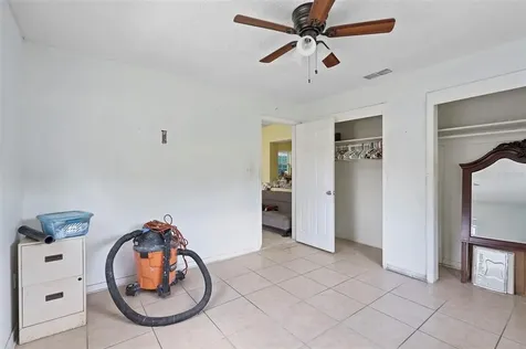 2908 N 17th Street Tampa FL 33605