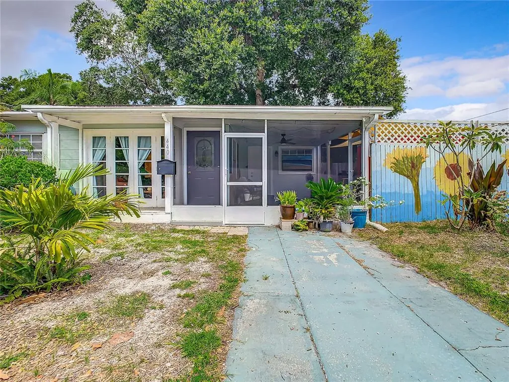 440 62nd Street S St Petersburg FL 33707