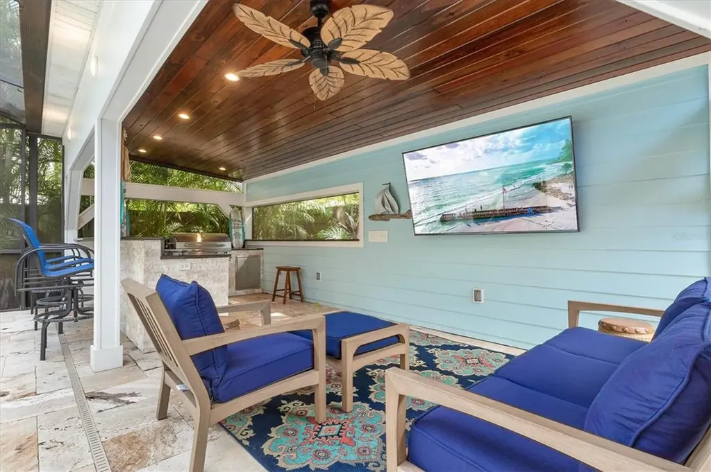 2729 Sydelle Street Sarasota FL 34237