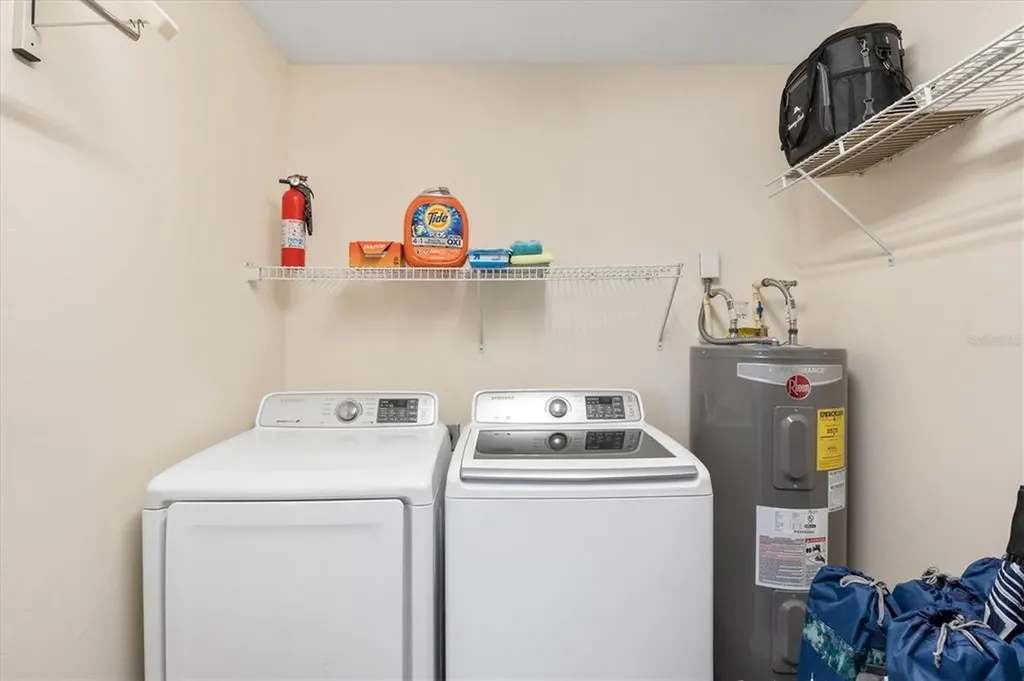 2729 Sydelle Street Sarasota FL 34237