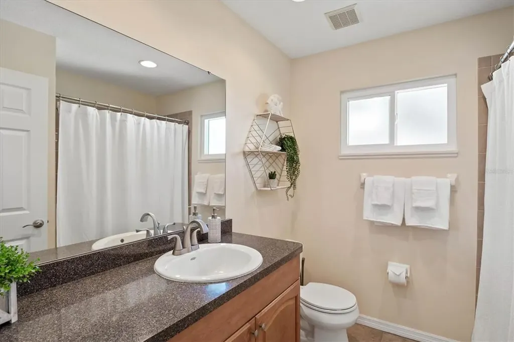 2729 Sydelle Street Sarasota FL 34237