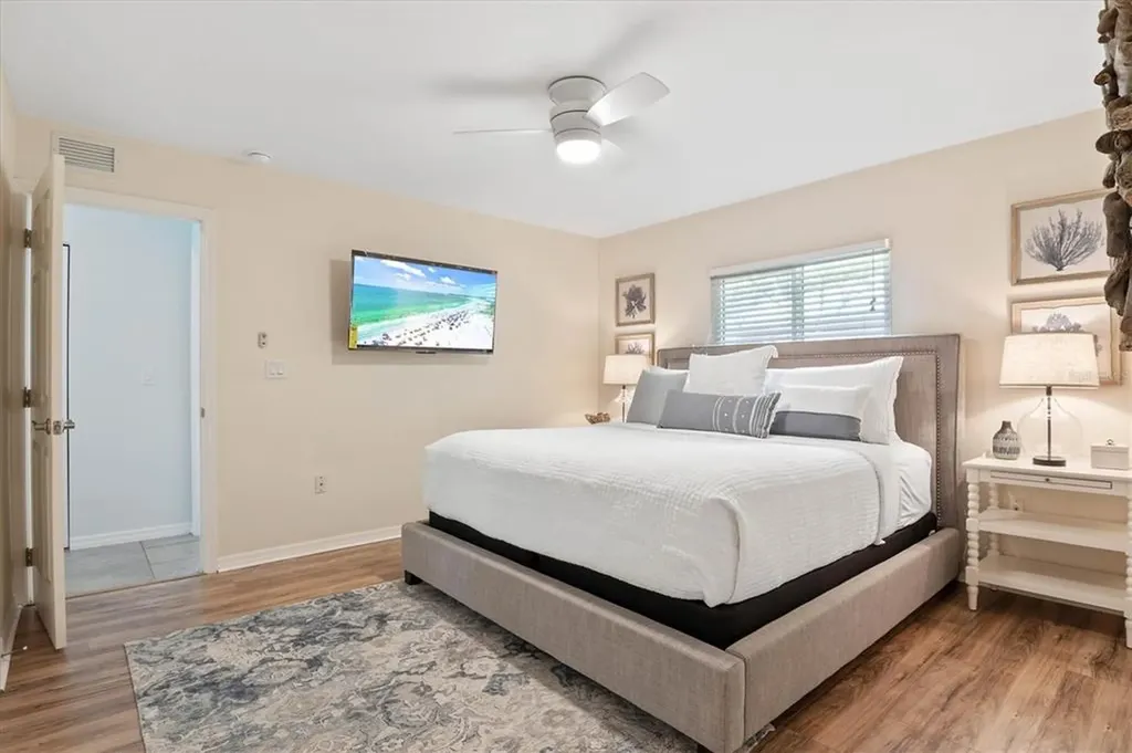 2729 Sydelle Street Sarasota FL 34237
