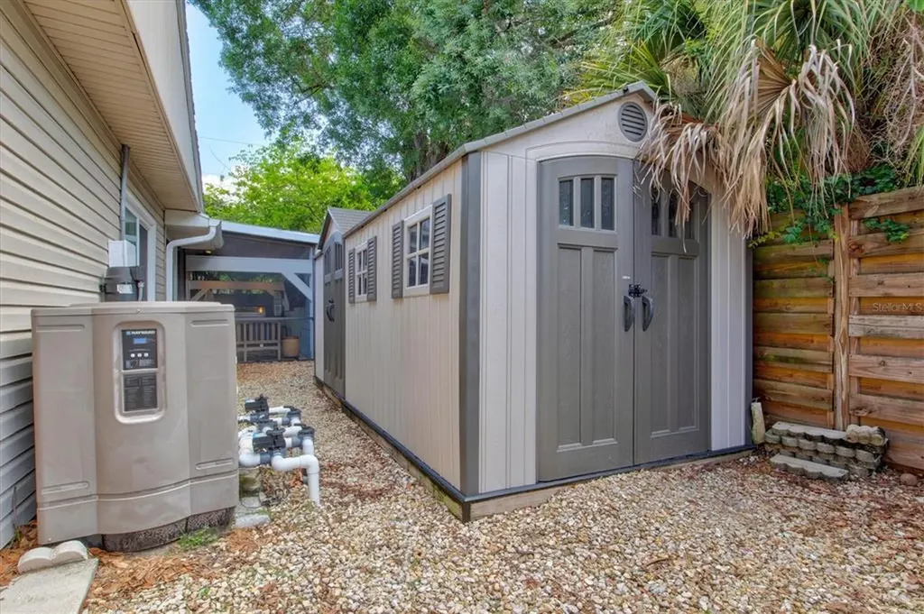 2729 Sydelle Street Sarasota FL 34237