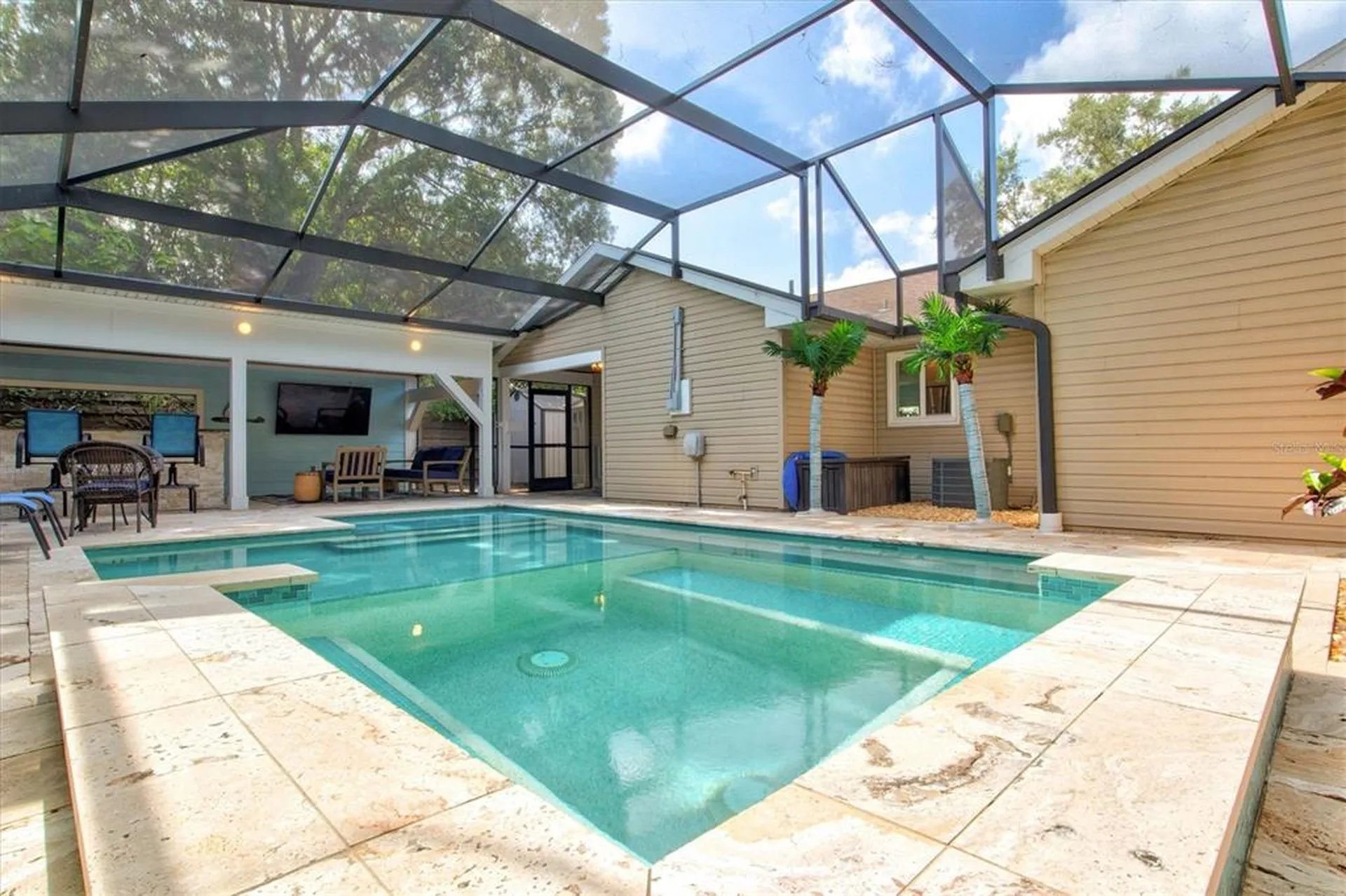 2729 Sydelle Street Sarasota FL 34237