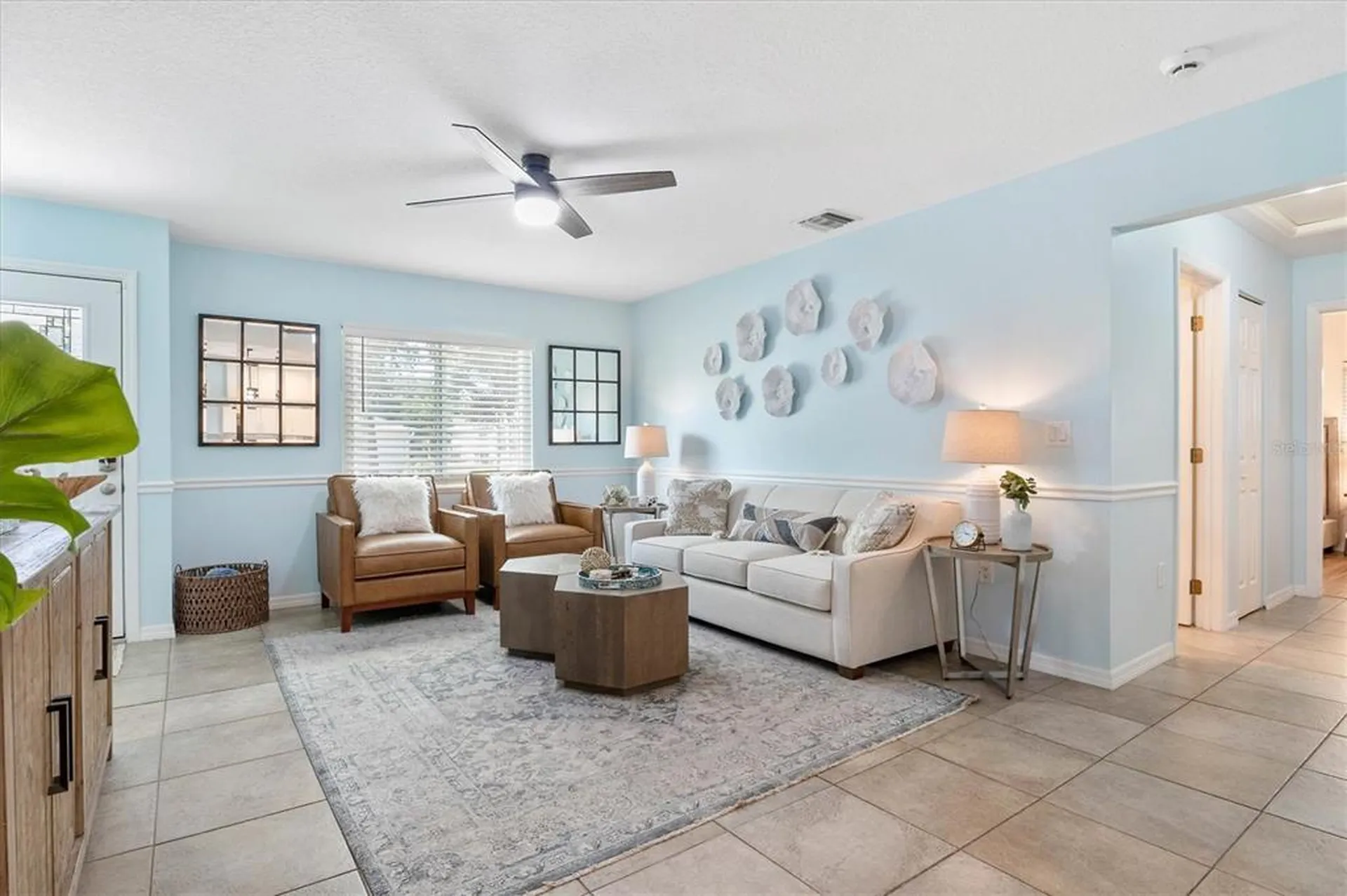 2729 Sydelle Street Sarasota FL 34237