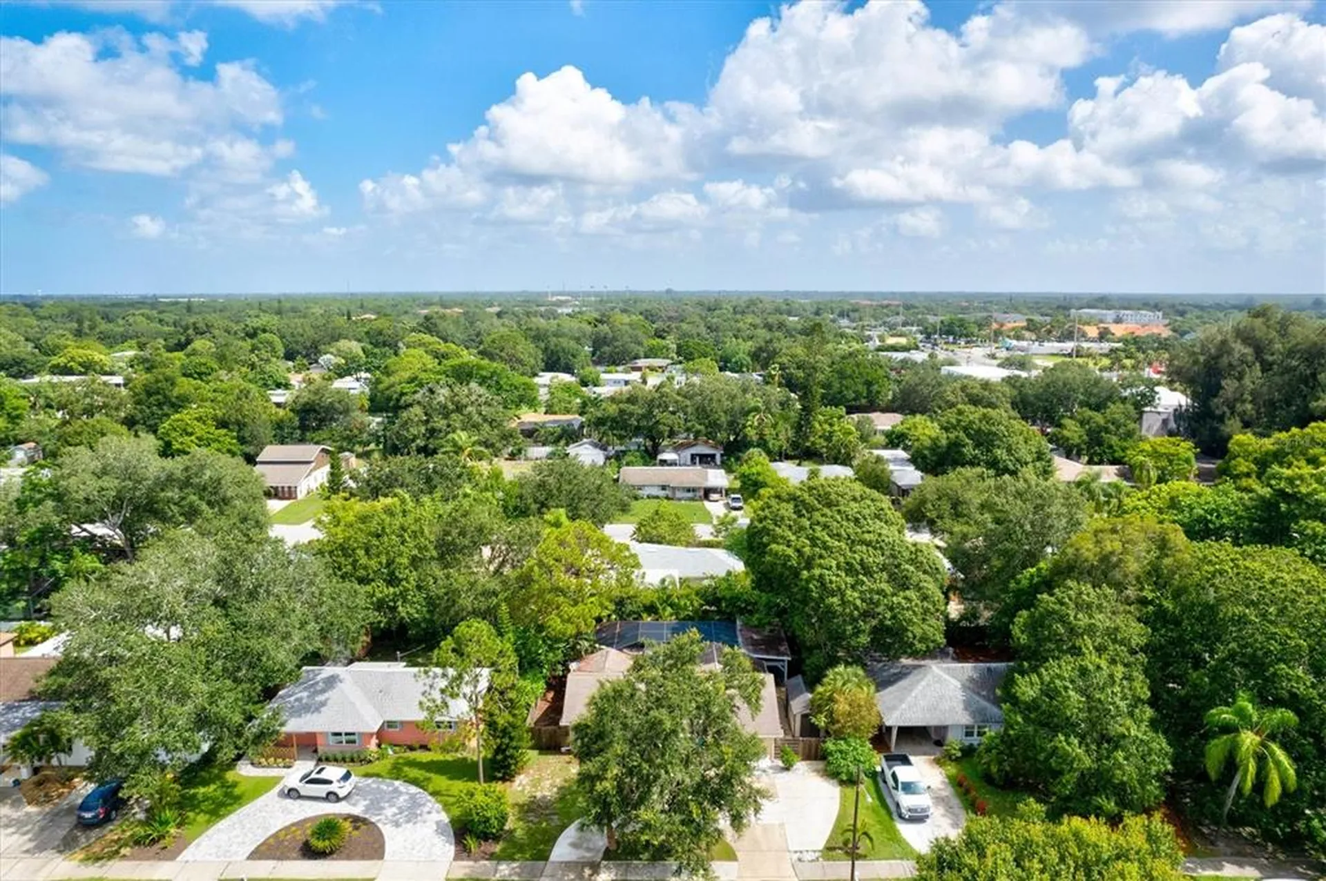 2729 Sydelle Street Sarasota FL 34237