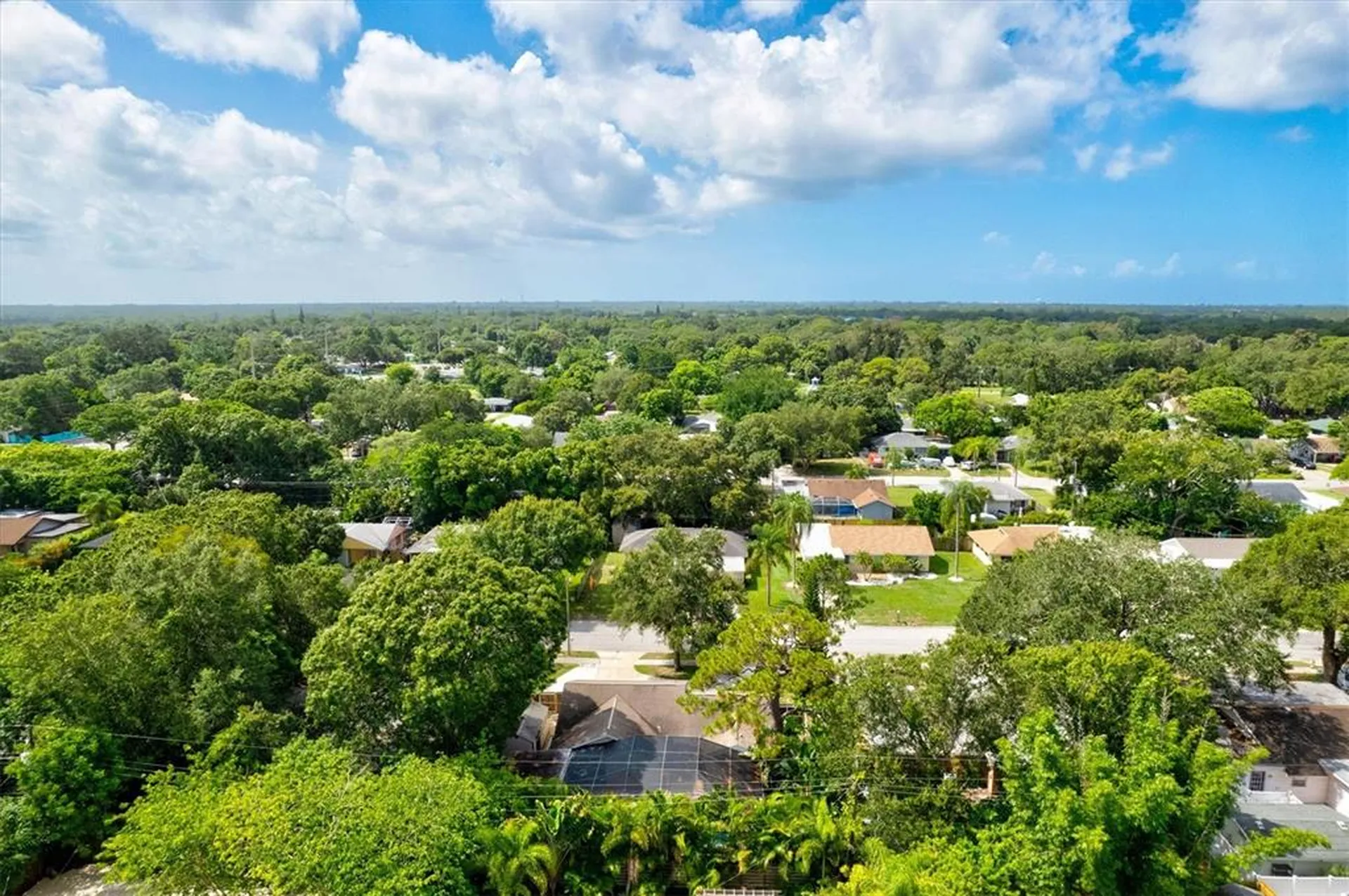 2729 Sydelle Street Sarasota FL 34237