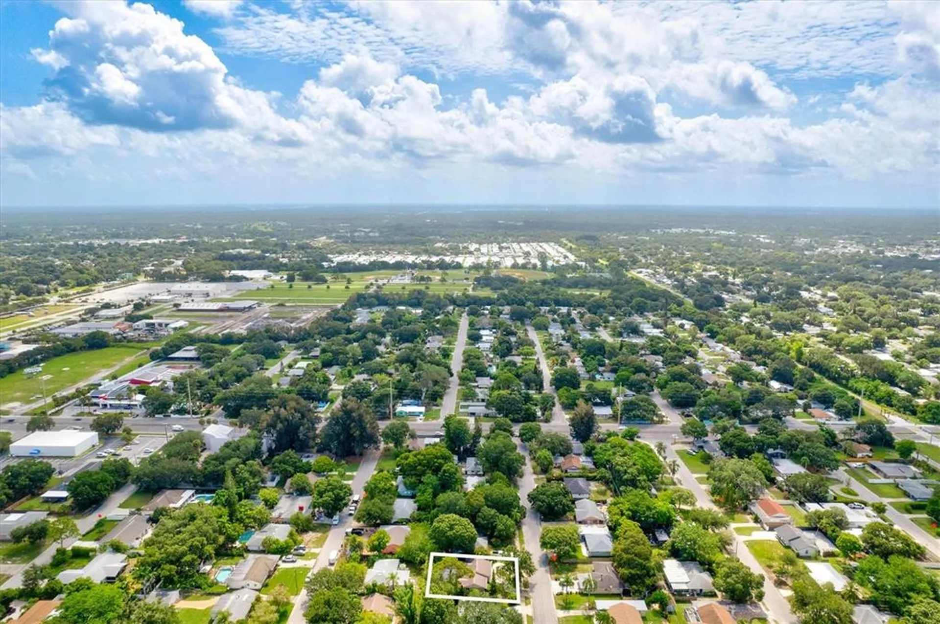 2729 Sydelle Street Sarasota FL 34237