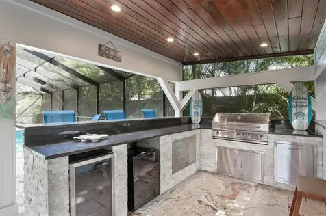 2729 Sydelle Street Sarasota FL 34237