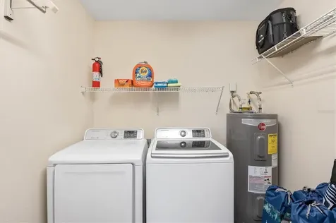 2729 Sydelle Street Sarasota FL 34237